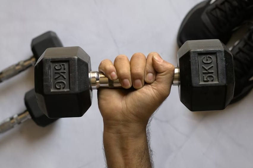 Home Workouts For Six-Pack Abs With Dumbbells